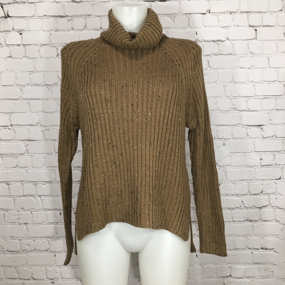 Evereve Sweaters - Brown Speckled Long Sleeve Turtleneck Sweater